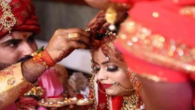 Lockdown – A threat to the institution of marriage?