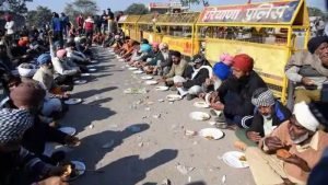 Farmers Bring Their Own Food, Tea And Water At Government Meeting Again