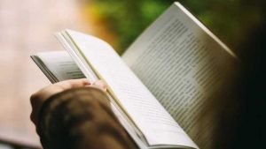 Feeding the brain by reading