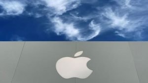 Apple supplier Luxshare Shares fall after US Patent violation notice
