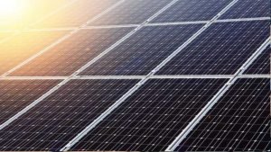 Nitin Gadkari invites MSMEs to avail concessional debt finance to install rooftop solar