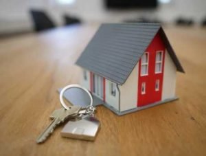 Which is Better House Investment or Stock Market in India?
