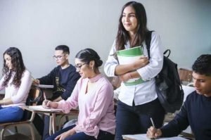 How to Avail the Low-Interest Education Loans?