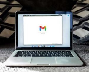 email tracking benefits