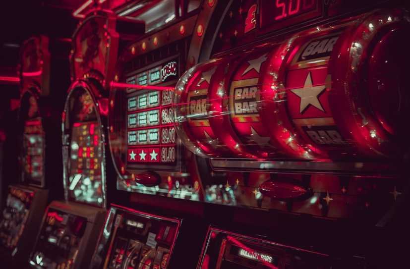 Technologically-advanced Online Casino Game
