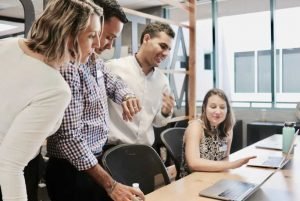 Determine the steps for evaluating the Work Performance of Employees